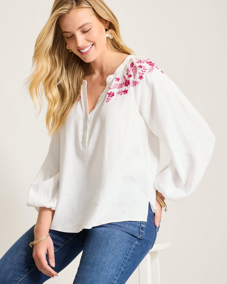 COASTAL TIDE EMB PEASANT TOP
